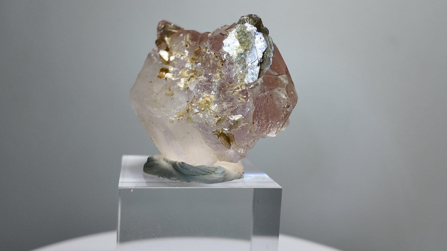 Bi-Colour Fluorite with Muscovite from Pakistan