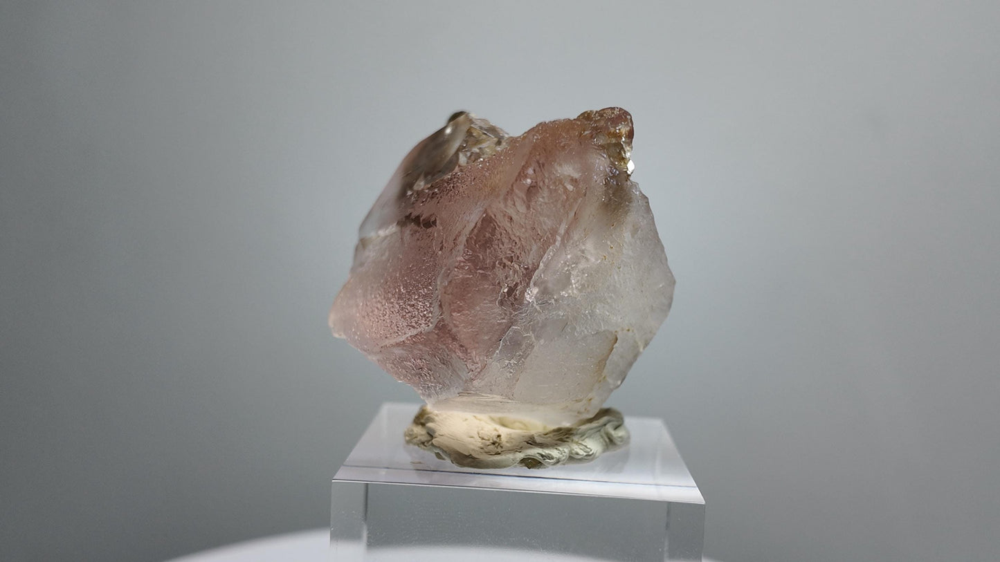 Bi-Colour Fluorite with Muscovite from Pakistan