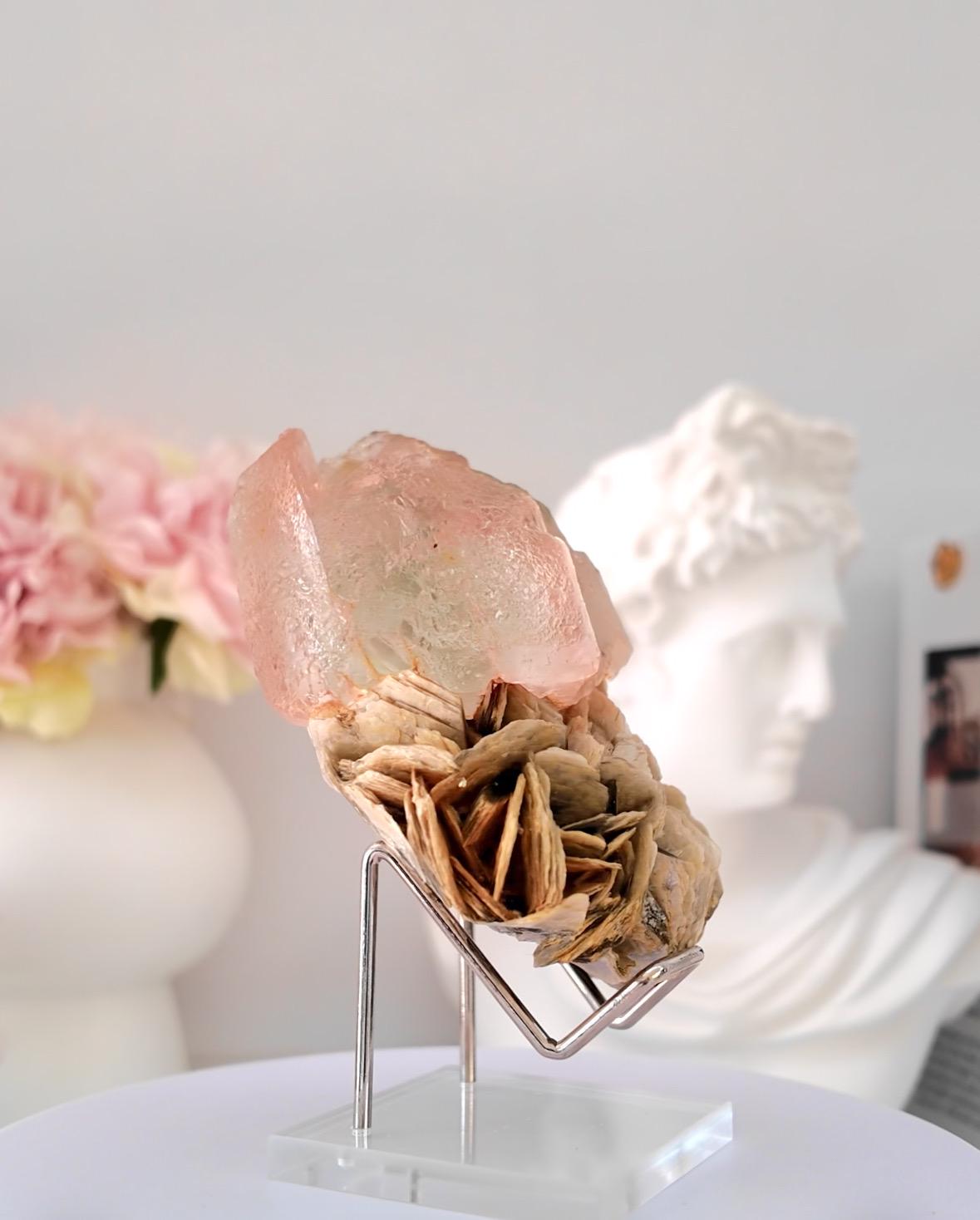 Bi-Colour Fluorite with Muscovite from Pakistan