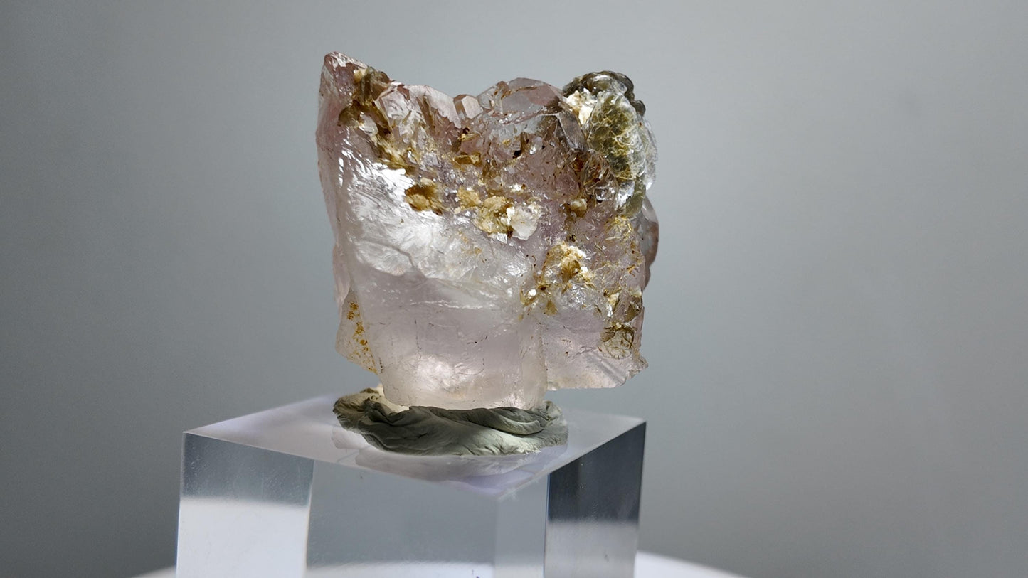 Bi-Colour Fluorite with Muscovite from Pakistan