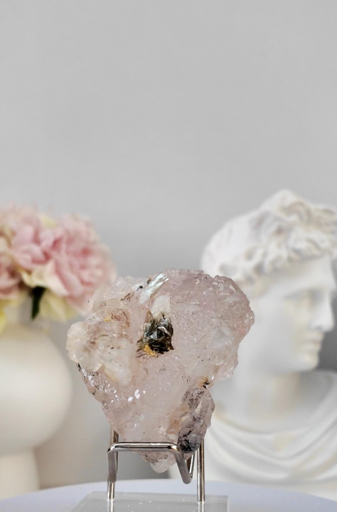 Bi-Colour Fluorite with Muscovite from Pakistan