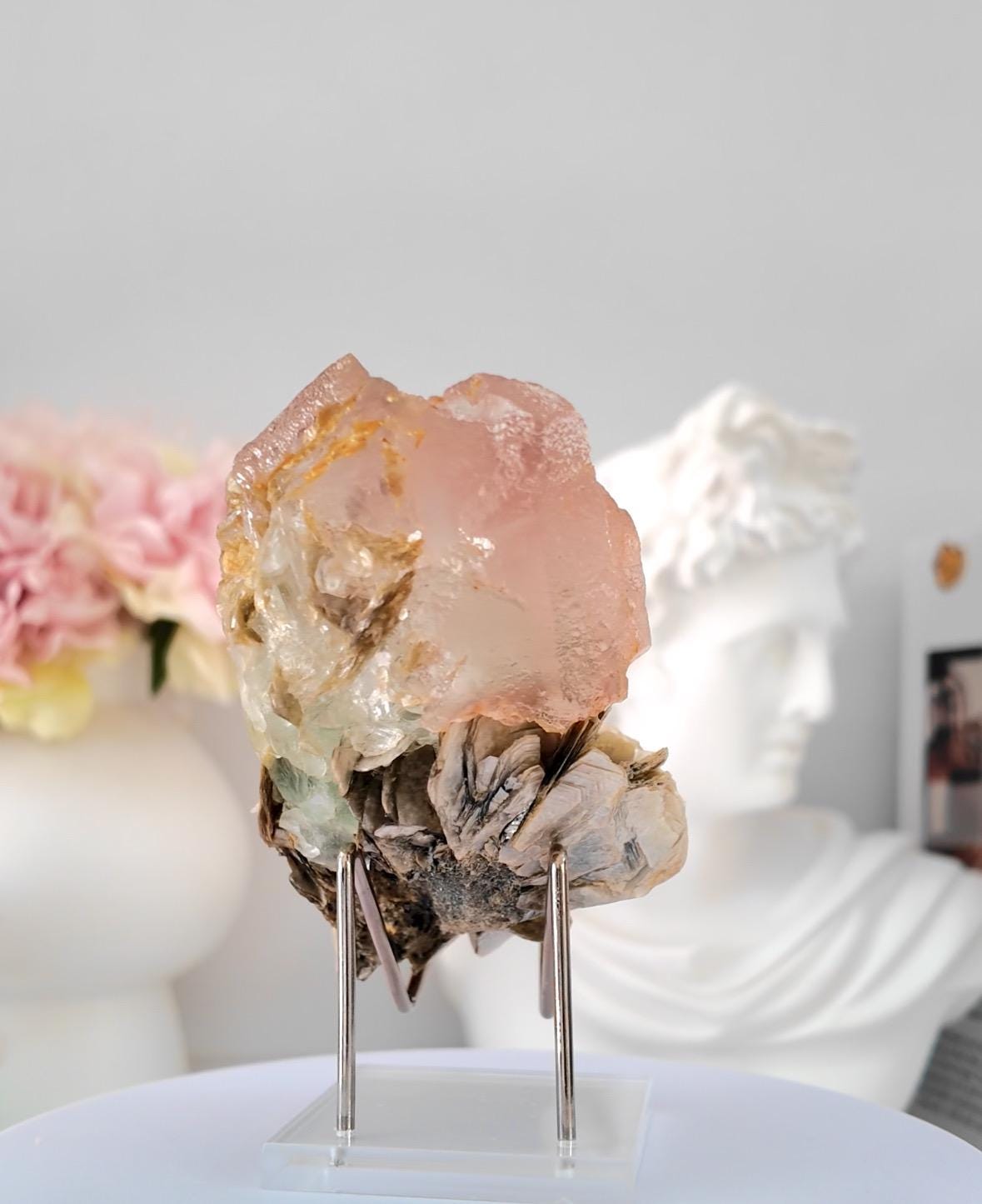 Bi-Colour Fluorite with Muscovite from Pakistan