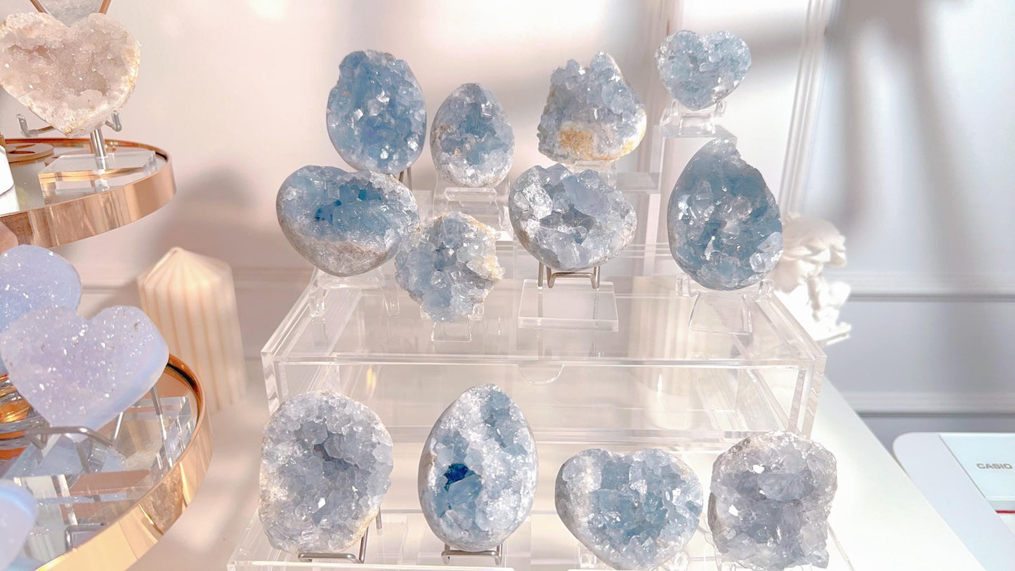Celestite Crystal: Serenity Stone for Meditation & Spiritual Growth