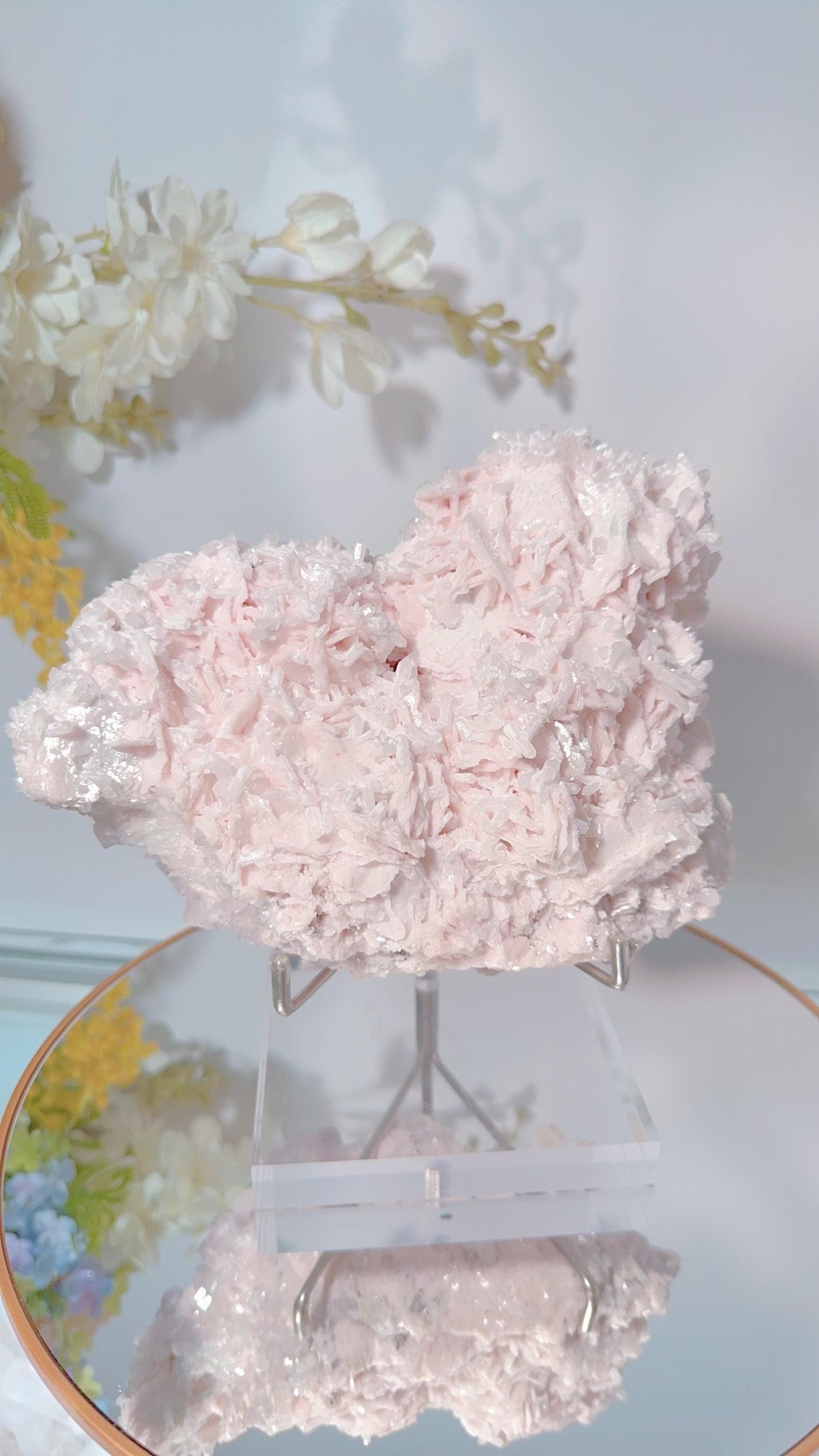 Rare- Collector piece ,Pink Manganese Calcite Yaogangxian, Hubei, China