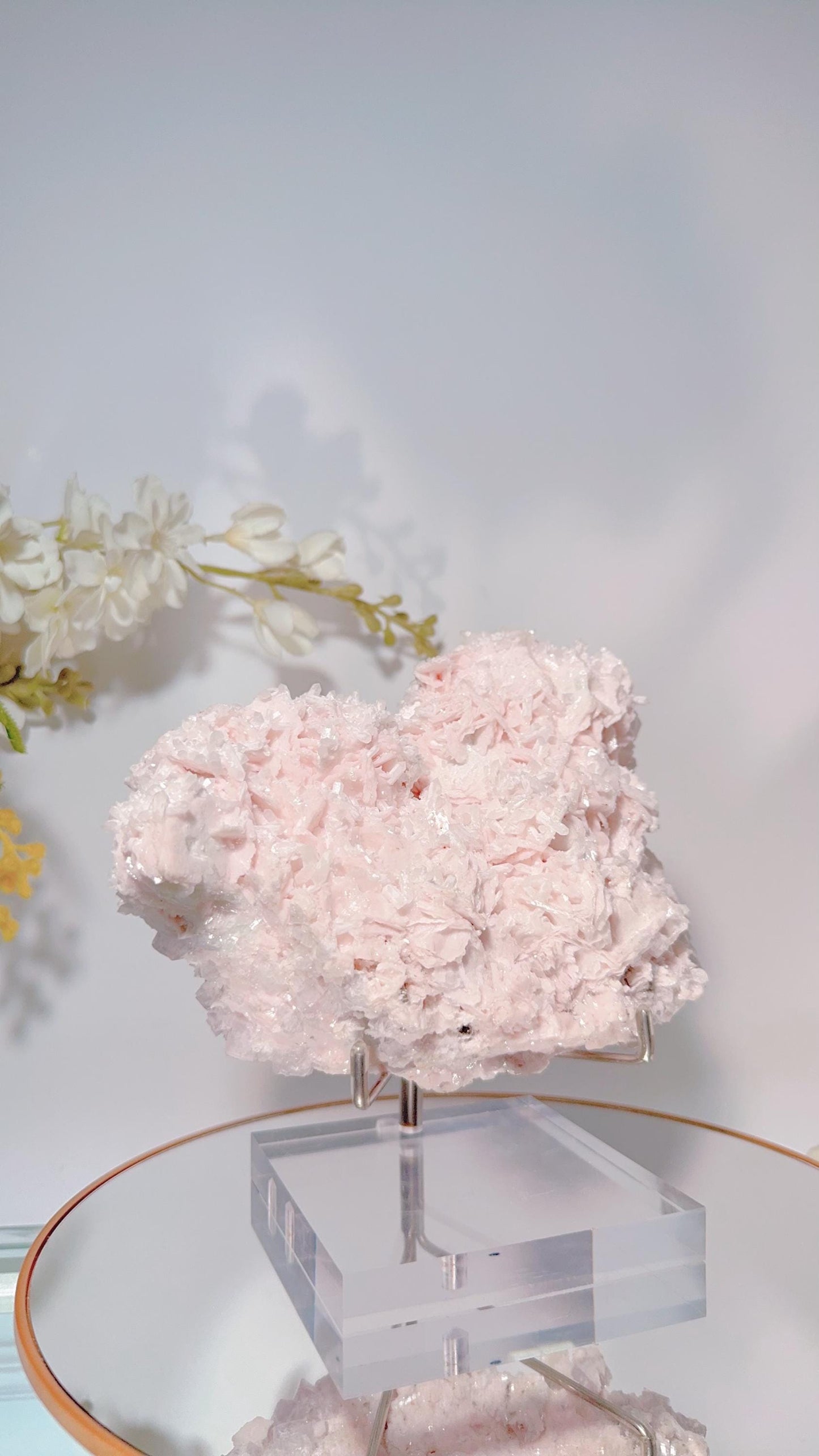 Rare- Collector piece ,Pink Manganese Calcite Yaogangxian, Hubei, China