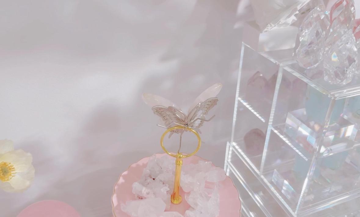 Rose Quartz in Butterfly form