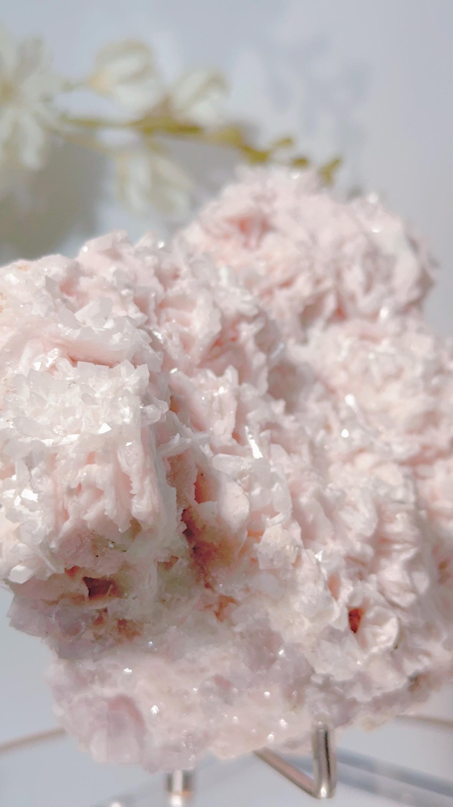 Rare- Collector piece ,Pink Manganese Calcite Yaogangxian, Hubei, China