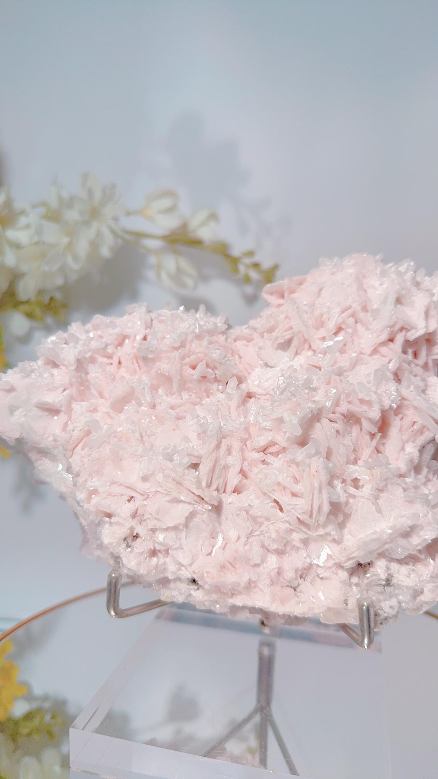 Rare- Collector piece ,Pink Manganese Calcite Yaogangxian, Hubei, China