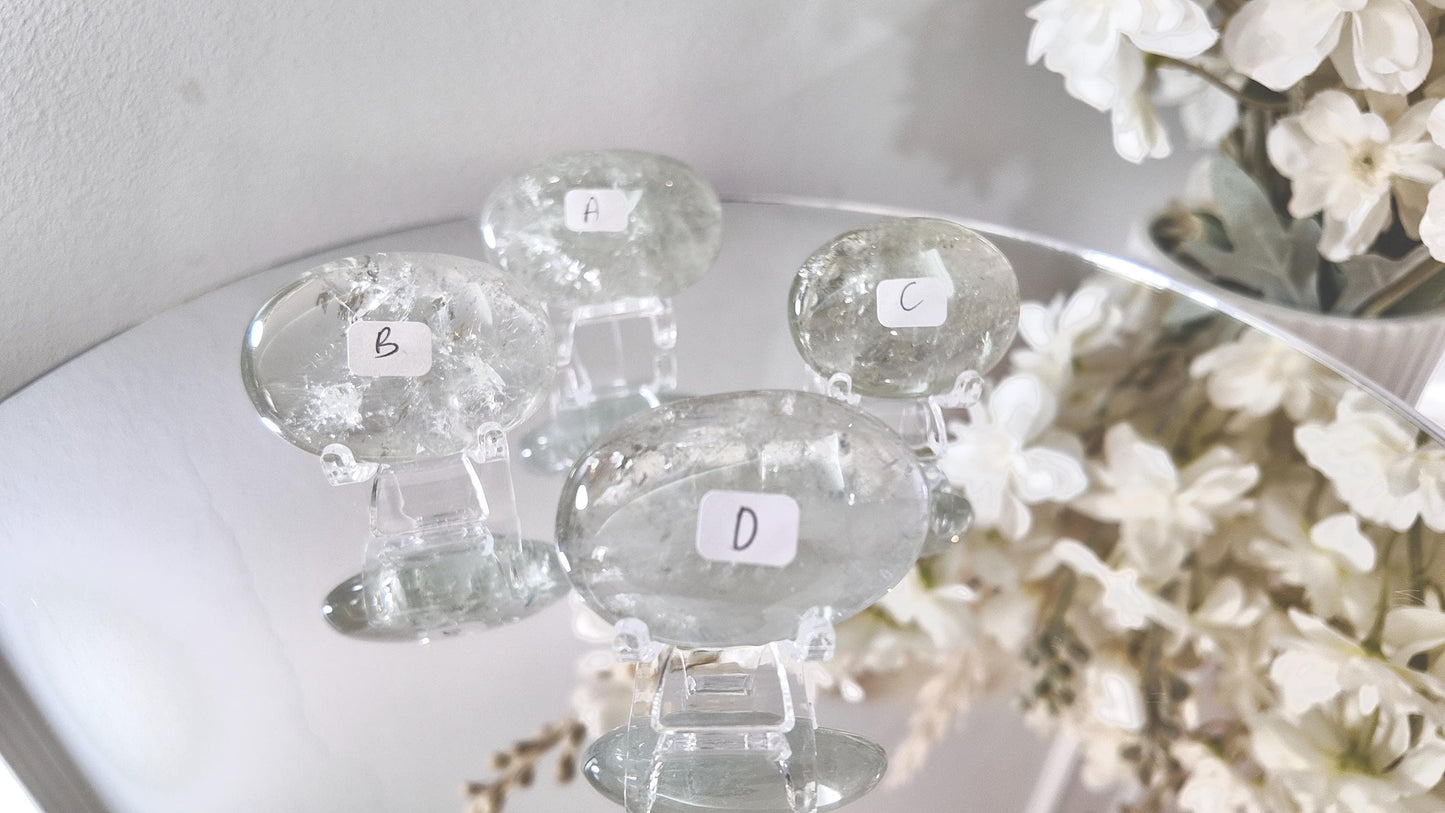 Prasiolite palm stones