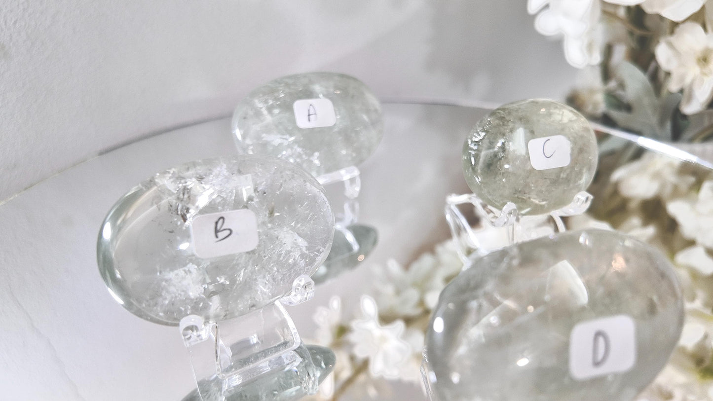 Prasiolite palm stones