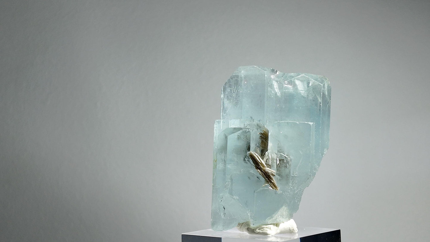 Aquamarine Crystals with Muscovite from Shigar Valley Pakistan