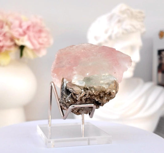 Bi-Colour Fluorite with Muscovite from Pakistan
