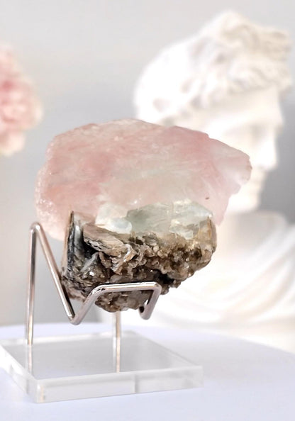 Bi-Colour Fluorite with Muscovite from Pakistan